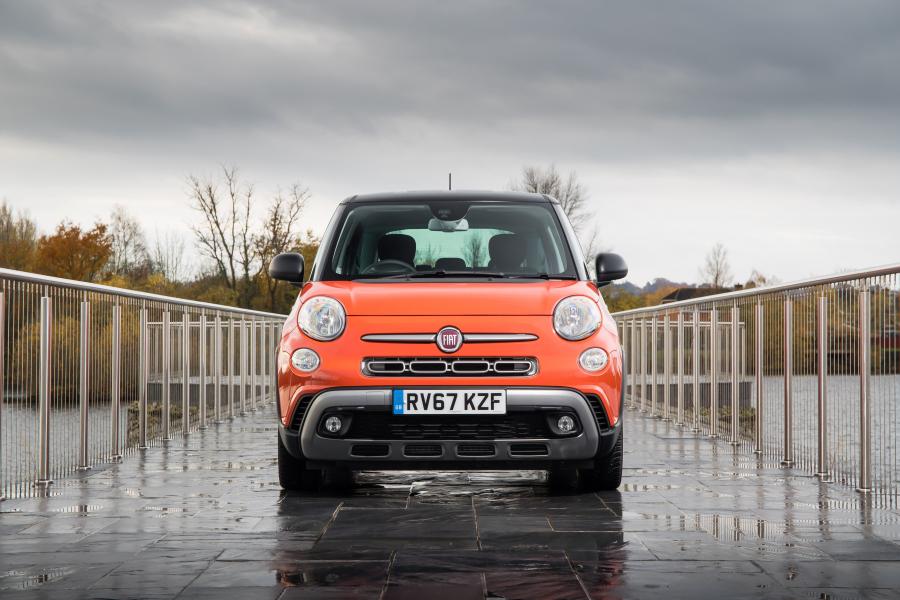  Fiat 500L Cross (330) 2017 года  (UK) (фото 11 из 89)